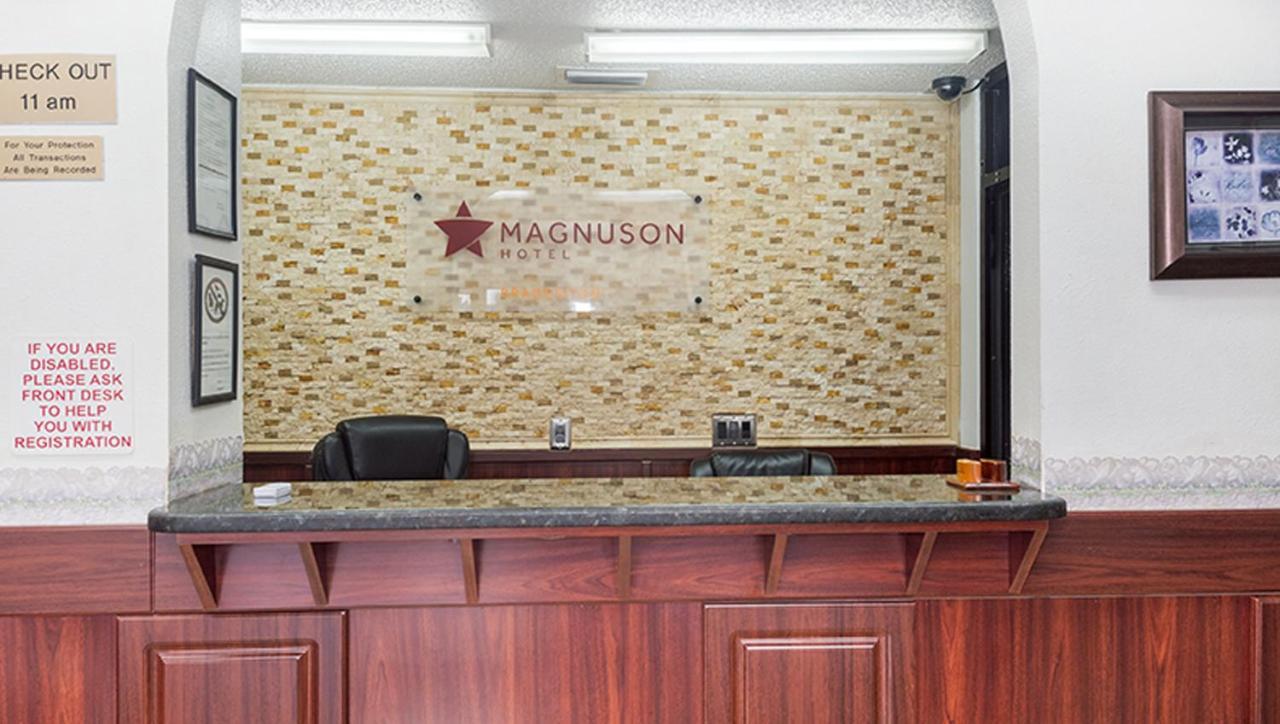 Magnuson Hotel Bradenton Exteriér fotografie